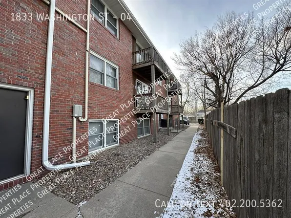 1833 Washington St APT 4, Lincoln, NE 68502
