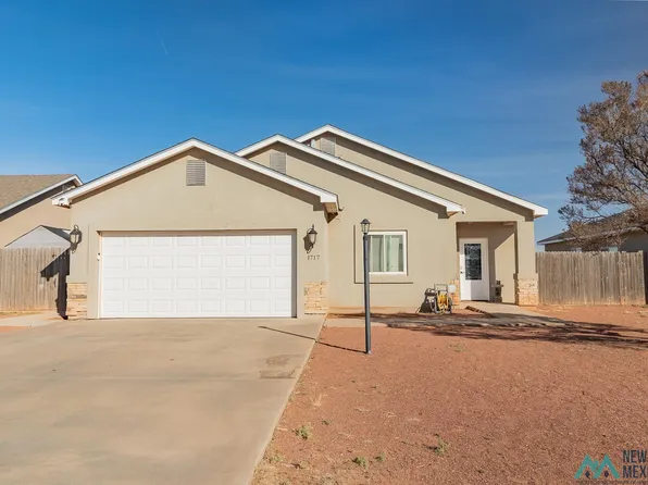 1717 College Park Dr, Clovis, NM 88101