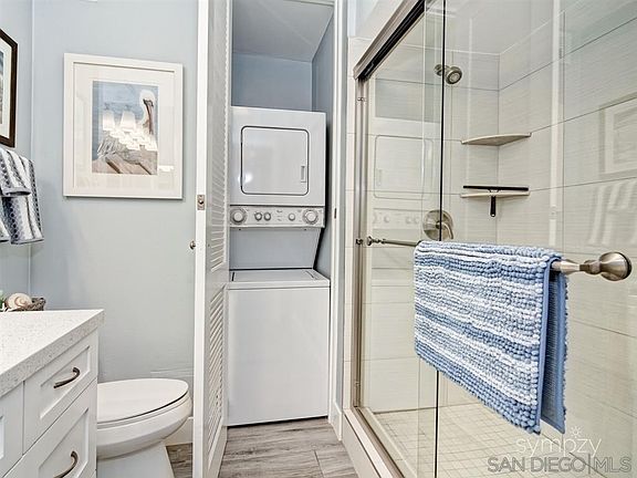 3rd image of 1770 Avenida Del Mundo Unit 101