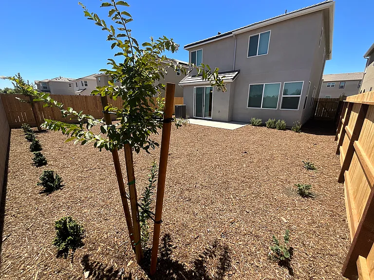 2053 N Wagon Ln — Photo 16