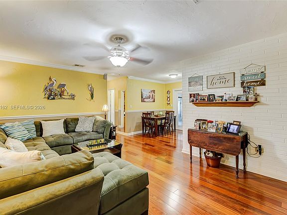 5th image of 2636 Havana Dr