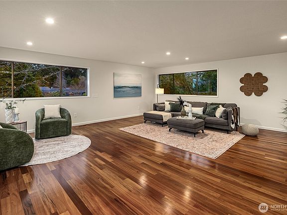 5th image of 7407 180th Street SW