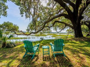 7 Sussex Ct, Beaufort, SC 29907