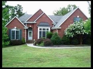 115 Valleydale Dr, Lenoir City, TN 37771