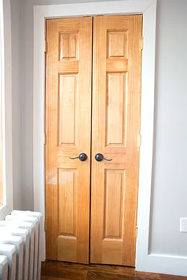 Rented by Evergreen Apartments BK | media 6