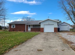 900 N Delaware Ave, Albany, IN 47320