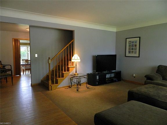 4th image of 1801 Arthur Dr NW