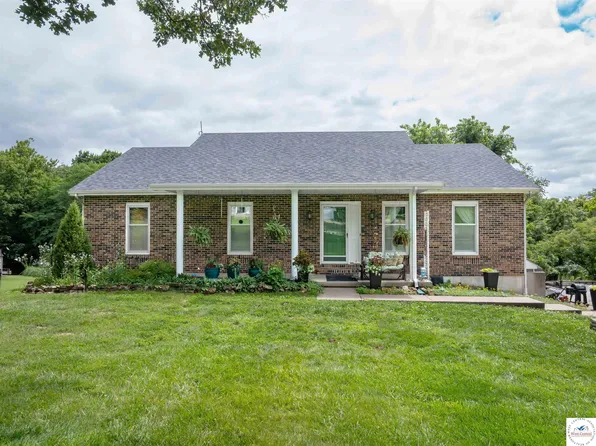 19680 Hidden Hill Dr, Sedalia, MO 65301