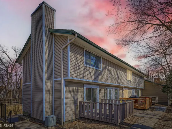 15768 27th Ave N, Plymouth, MN 55447