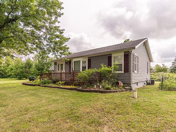3rd image of 6637 Hitchingham Rd