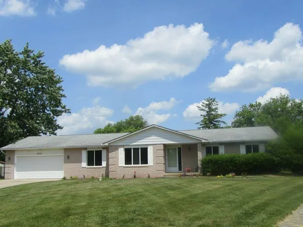 2333 S Fork Pass, Swartz Creek, MI 48473
