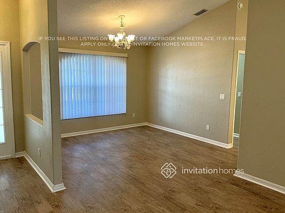 3rd image of 423 Azure Rd