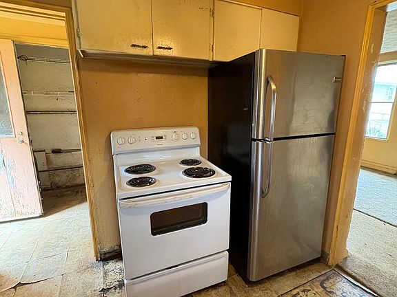 5th image of 109 Niagara Ln