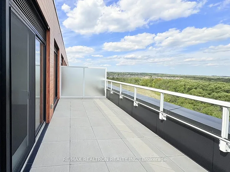 6 David Eyer Rd #Penthouse 915 — Photo 11