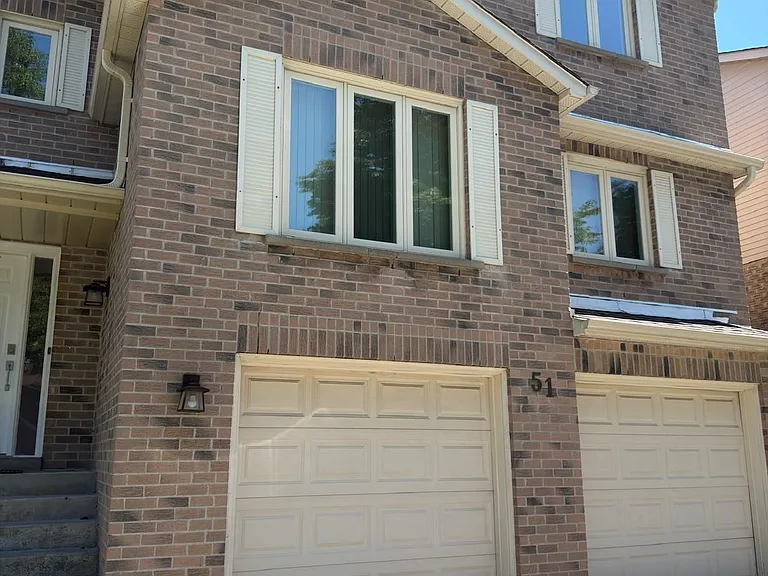 51 Wright Cres — Photo 4