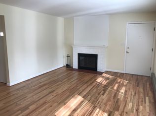 9335 SW Locust St, Tigard, OR 97223