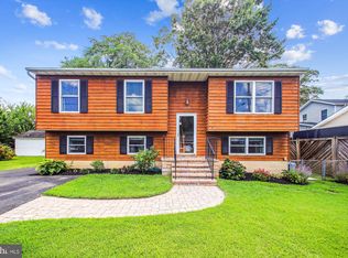 1604 Ruxton Rd, Edgewater, MD 21037