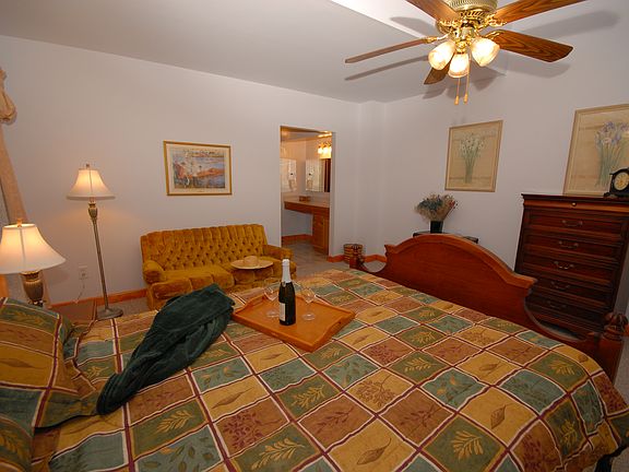 vanity area off master suite