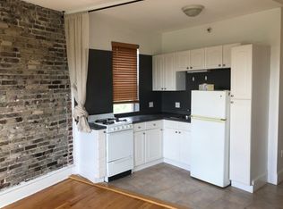 151 Park Dr APT 25, Boston, MA 02215