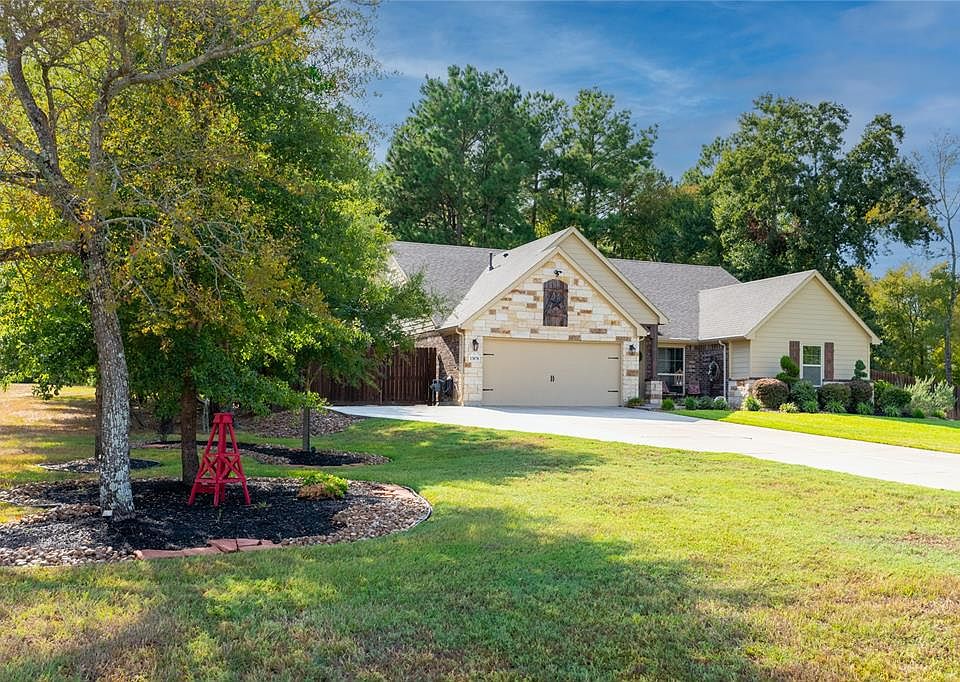 13878 Oak Manor Dr, Willis, TX 77318 Zillow