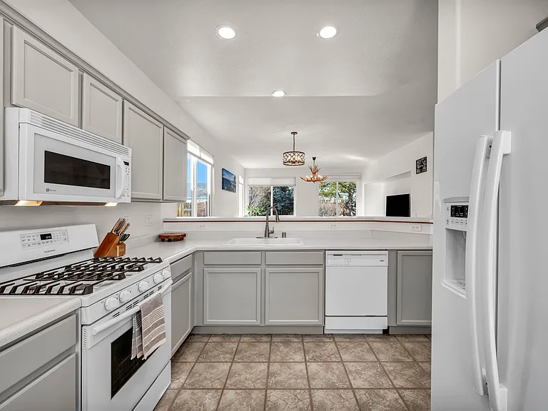 Stone Vista Ct — Photo 10