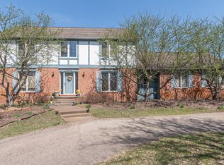3986 Heatherwood Dr, Commerce Township, MI
