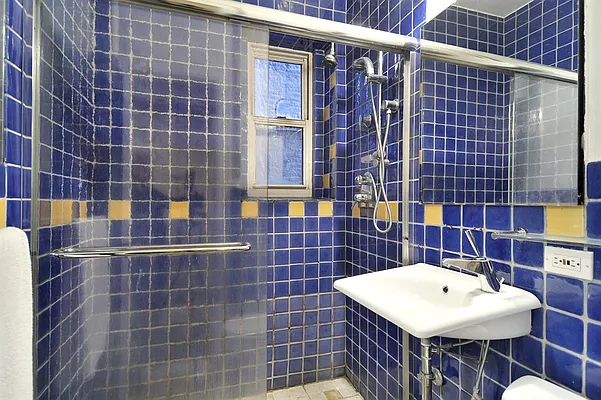 Rented by Corcoran | media 13