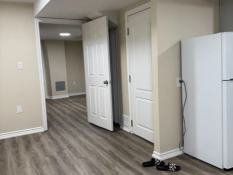 5435 Richmeadow Mews #BASEMENT — Photo 10