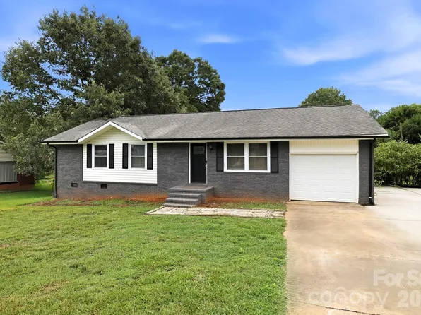 131 Midwood Ln, Belmont, NC 28012