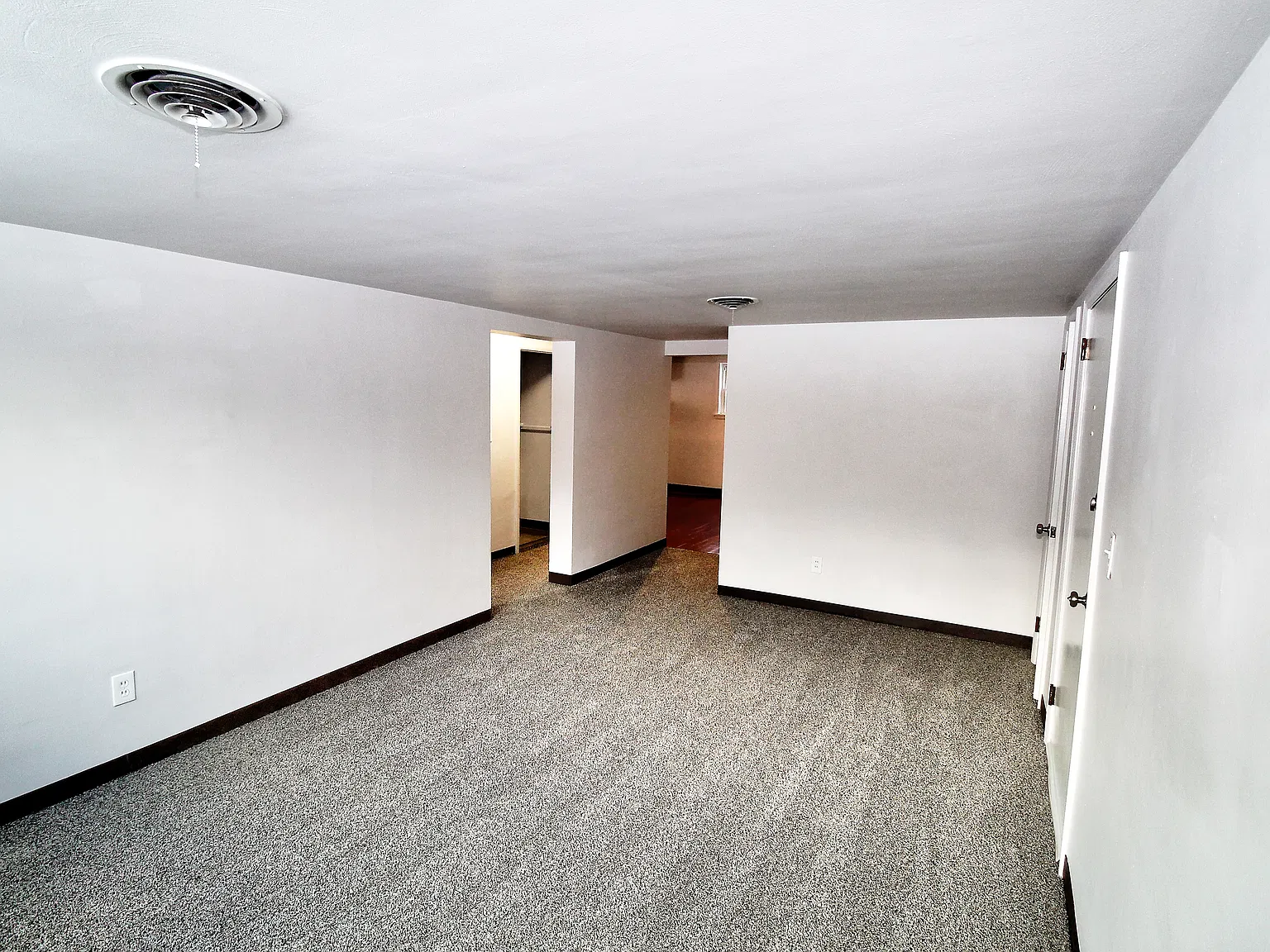 1 bed, $725 — Photo 2