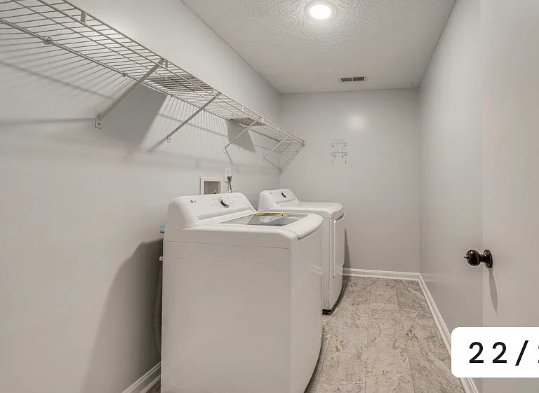 10605 Irvin Pines Dr — Photo 10