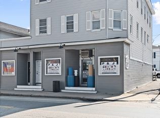 2 Four Greenwood St, Worcester, MA 01607