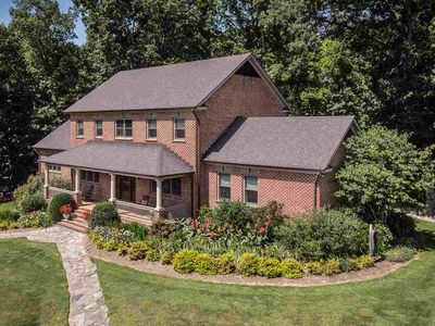 370 Spring Run Ln, Raphine, VA, 24472