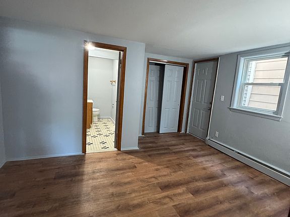 Bedroom/Living Room