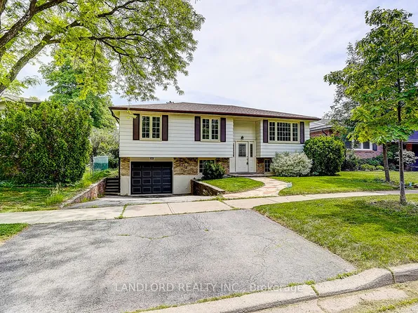 2294 Wyandotte Dr, Oakville, ON L6L 2T6