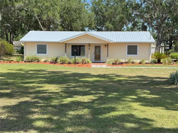 1504 Swilley Rd, Plant City, FL 33567