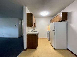 401 9th St SE APT 201, Minneapolis, MN 55414