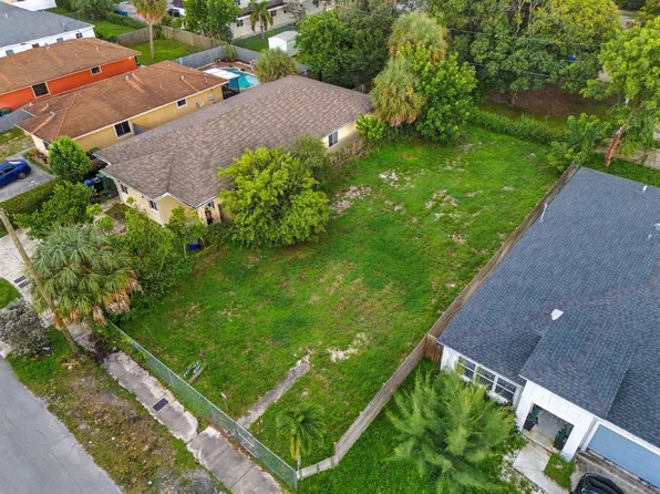 1312 NW 2nd Street, Fort Lauderdale, FL 33311