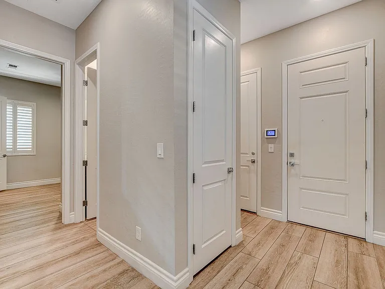4124 Elegant Chateau St — Photo 2