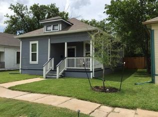 314 W 3rd St, Taylor, TX 76574