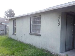 208 60th Avenue Dr W, Bradenton, FL 34207