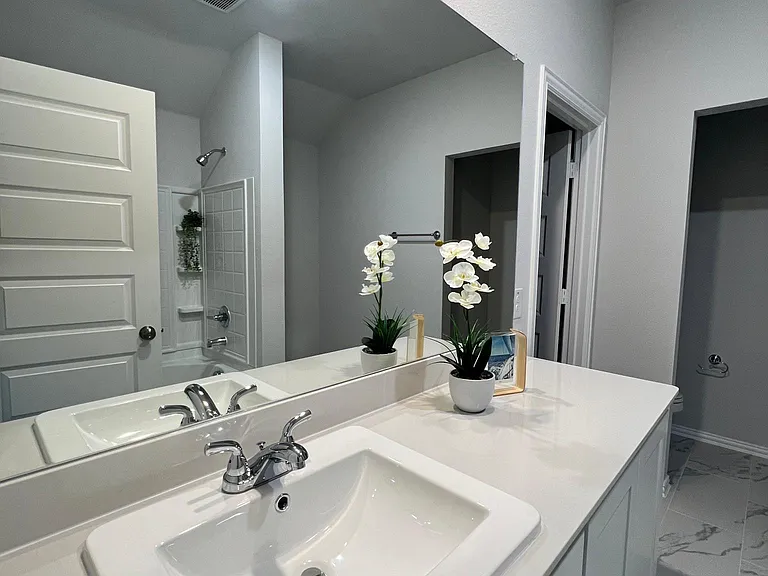 553 Meadow Run Dr — Photo 20