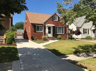 6016 Orchard Grove Ave, Cleveland, OH 44144