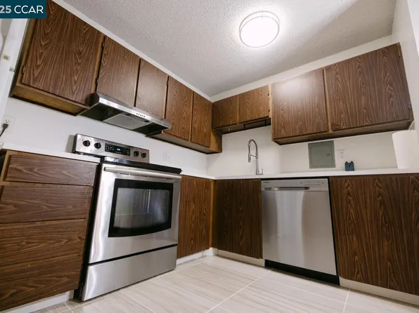 555 Pierce St APT 522, Albany, CA 94706