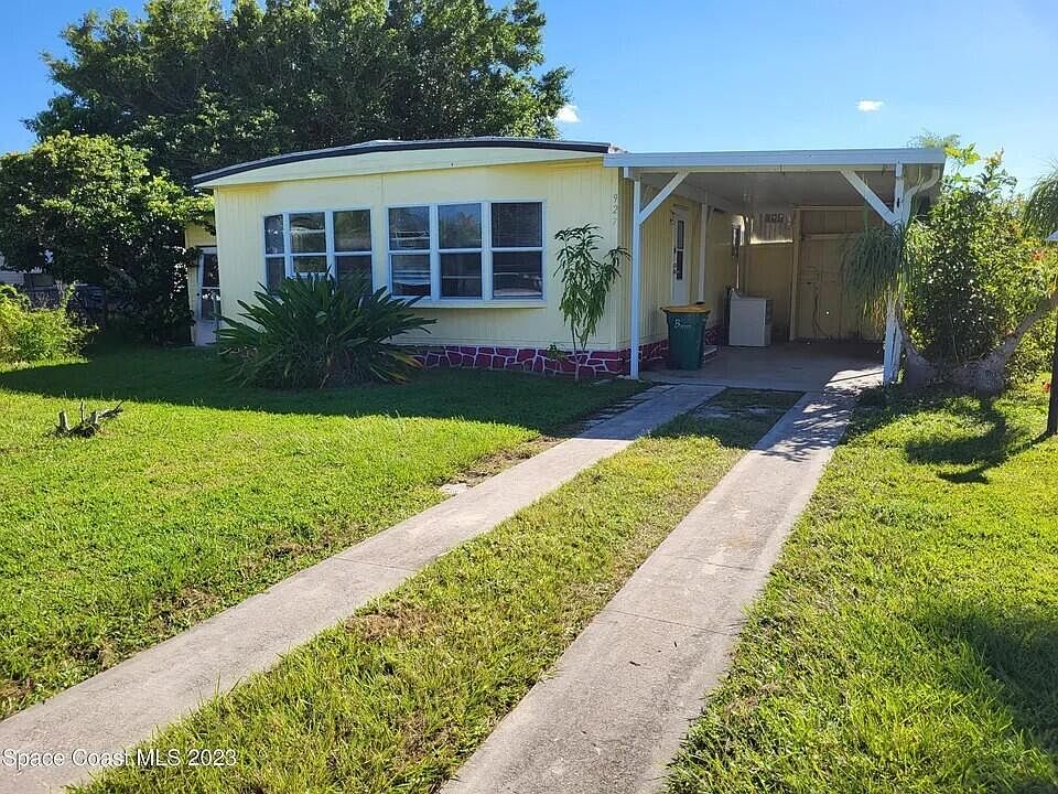 2nd image of 927 Cashew Circle