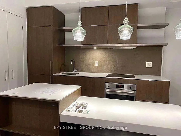 197 Yonge St #3801 — Photo 7