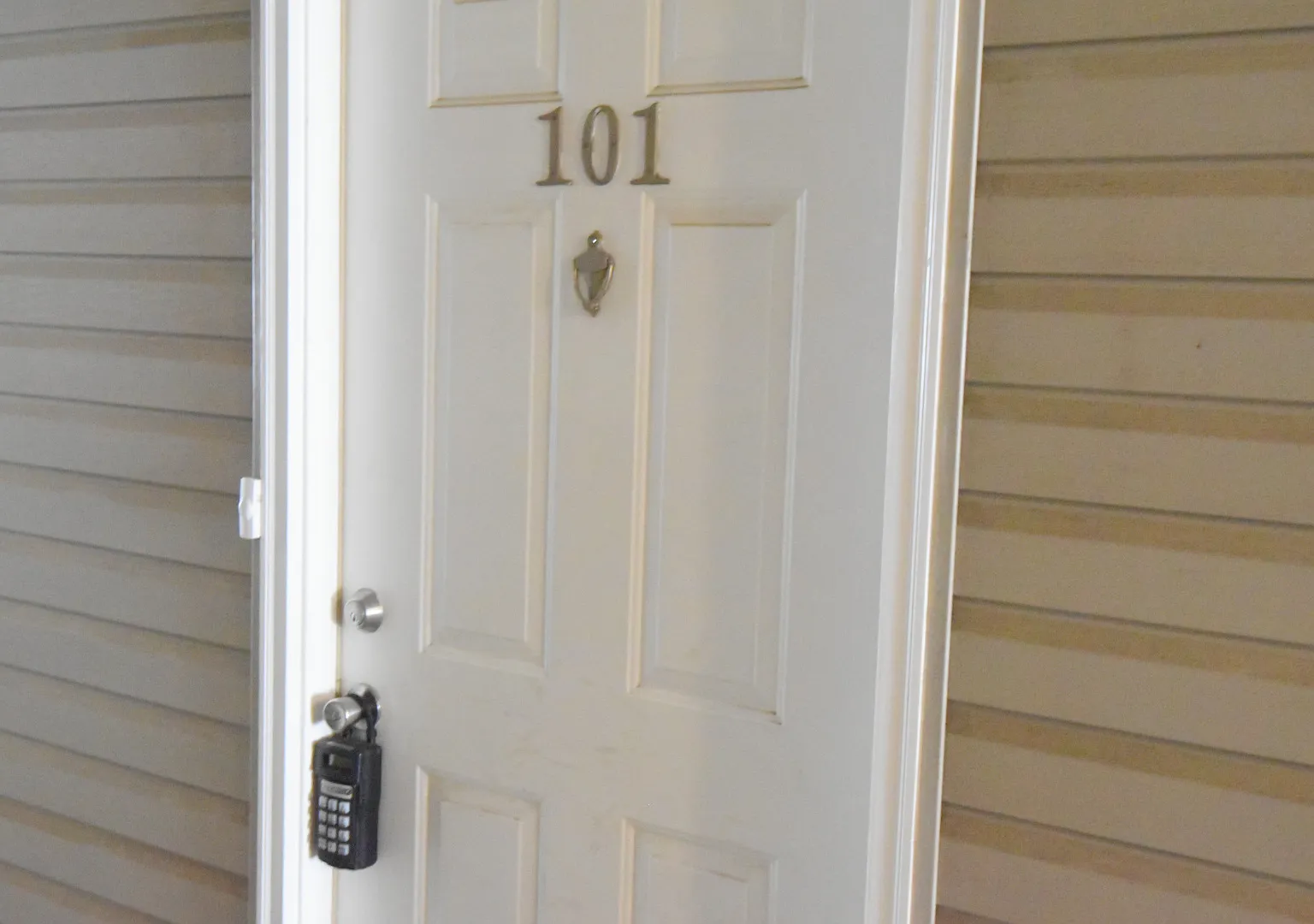 1 bed, 845 sqft, $1,225 — Photo 4