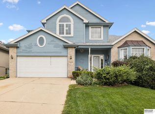 4247 N 163rd Ave, Omaha, NE 68116
