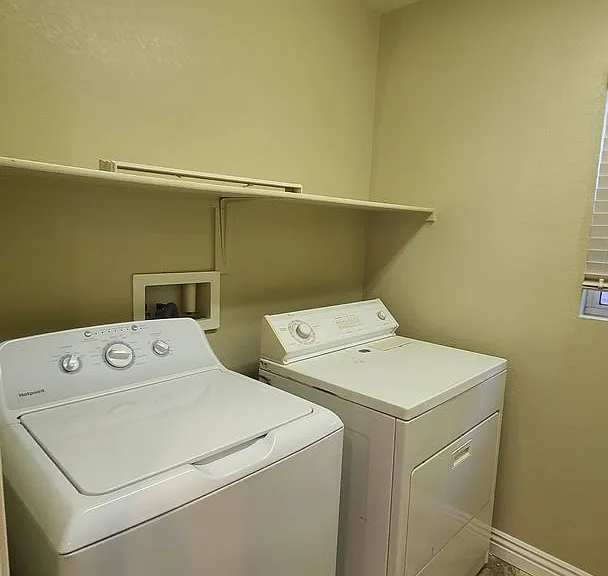 7449 W Mistral Ave — Photo 29