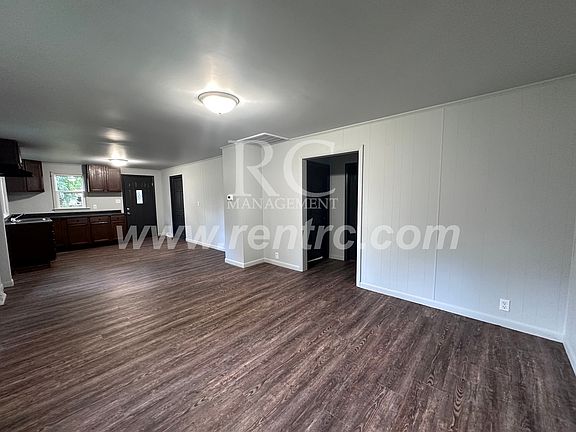 5th image of 1420 Meitzler St